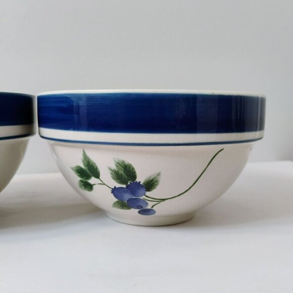 Vintage L.L. Bean Blueberry Pattern Soup Cereal Bowls, Set of 2, 1980s Stoneware - Picture 7 of 7